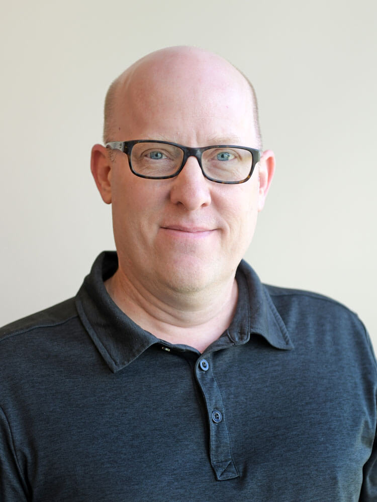 Steve Manos
