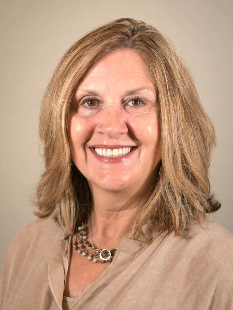 Lisa Camp